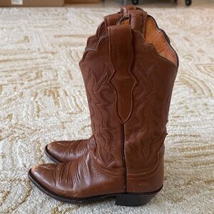 Vintage Lucchese 2000 Tan Leather Boots rare size 5